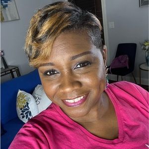 Meet your Posher, Vanessa